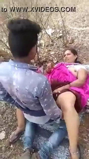 लड़की को बांध के उसकी सील तोड़ना सेक्सी पिक्चर