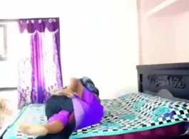 देसी आंटी के साथ कामसूत्र सेक्स वीडियो (एचडी) - नया