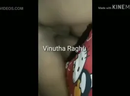 भारतीय हॉट पत्नी का मजा लेते हुए शौहर के दोस्त