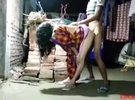 देसी लड़के के साथ स्थानीय देसी सेक्स (लोकलसेक्स31 द्वारा आधिकारिक वीडियो)