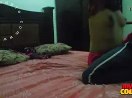 भारतीय कपल का बेडरूम में हार्डकोर सेक्स