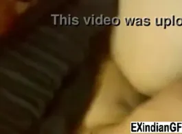 देसी गर्लफ्रेंड का पहला होममेड सेक्स वीडियो