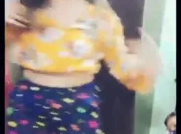 दिल्ली में गर्म भारतीय लड़की का सेक्स वीडियो