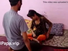 देसी जोड़े का आपसी उत्साहित सेक्स वीडियो - हिंदी ऑडियो में नयी अश्लीलता
