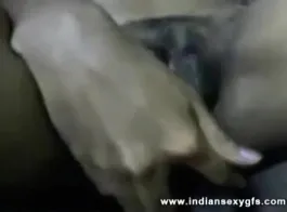 उत्तेजित साउथ इंडियन शिक्षक के साथ अद्भुत संभोग