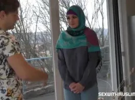 खोई हुई मुस्लिम लड़की का नया अश्लील वीडियो