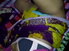 भारतीय पत्नी के स्तन दबाने और चूत चाटने और ब्लोजॉब के नए वीडियो