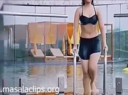 सेक्सी भारतीय मॉडल का नया वीडियो